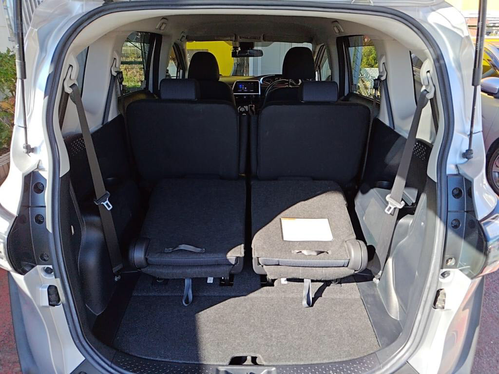 シエンタＧの写真 26