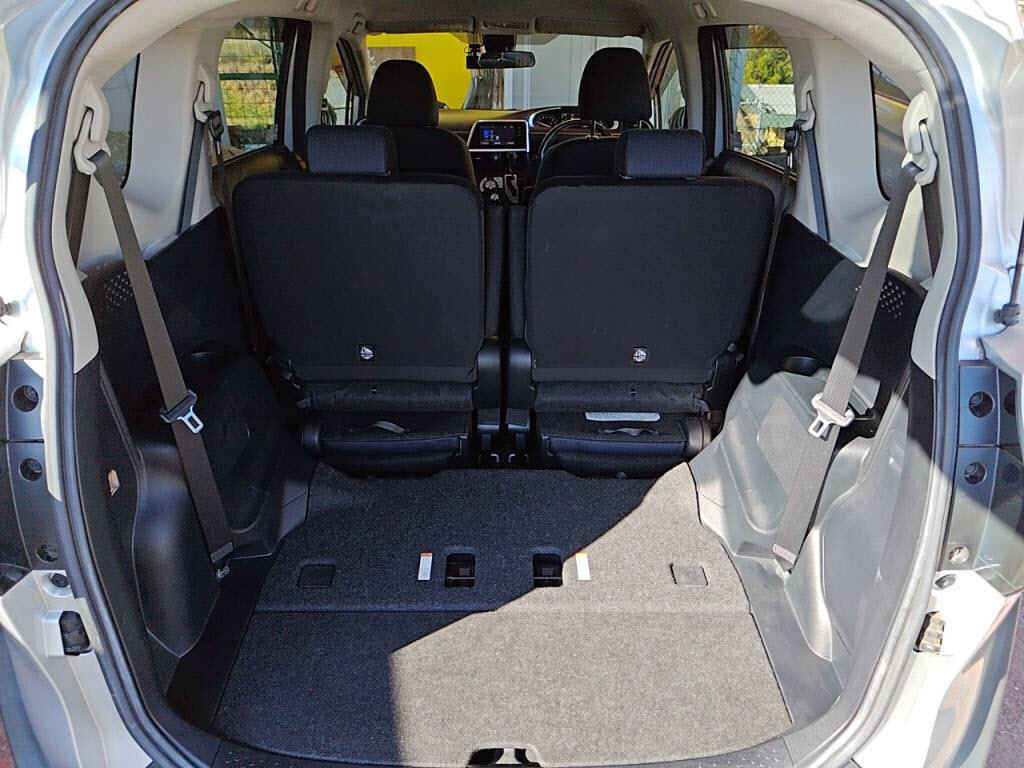 シエンタＧの写真 27