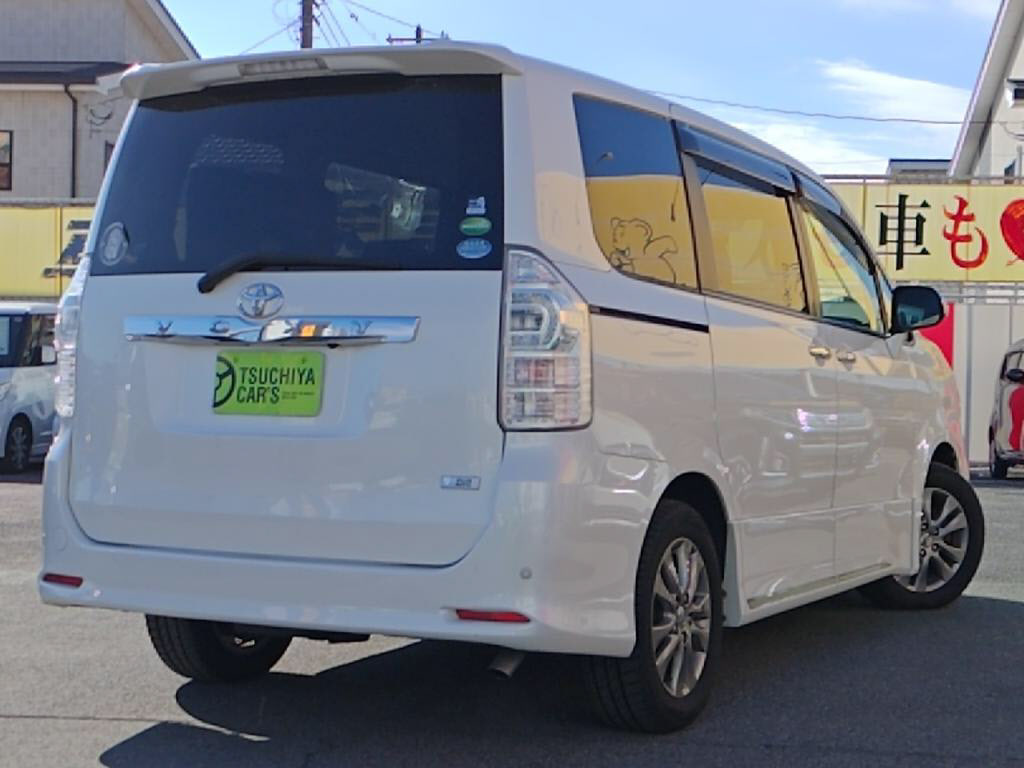 ヴォクシーＺＳキラメキ２の写真 2