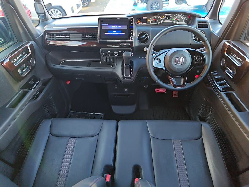 Ｎ＿ＢＯＸカスタムＬ・ターボの写真 1