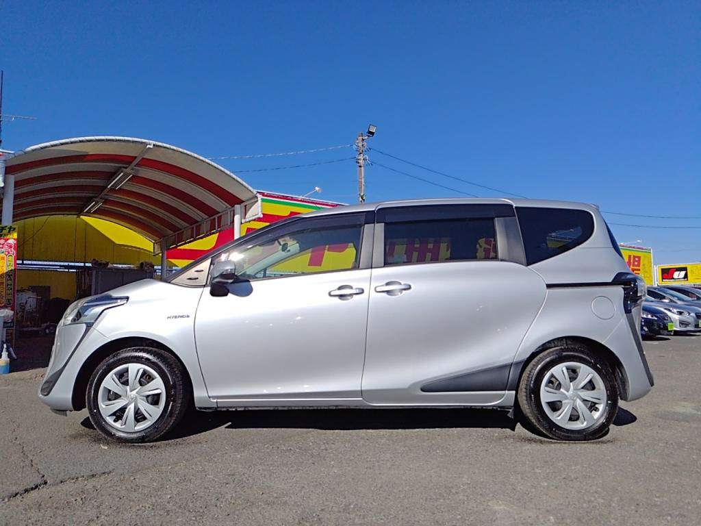 シエンタハイブリッドハイブリッドファンベースＧの写真 11