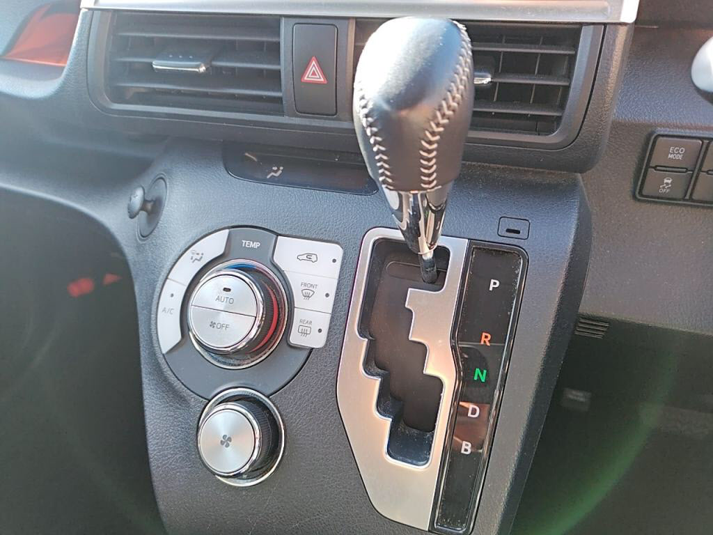 シエンタハイブリッドハイブリッドファンベースＧの写真 14