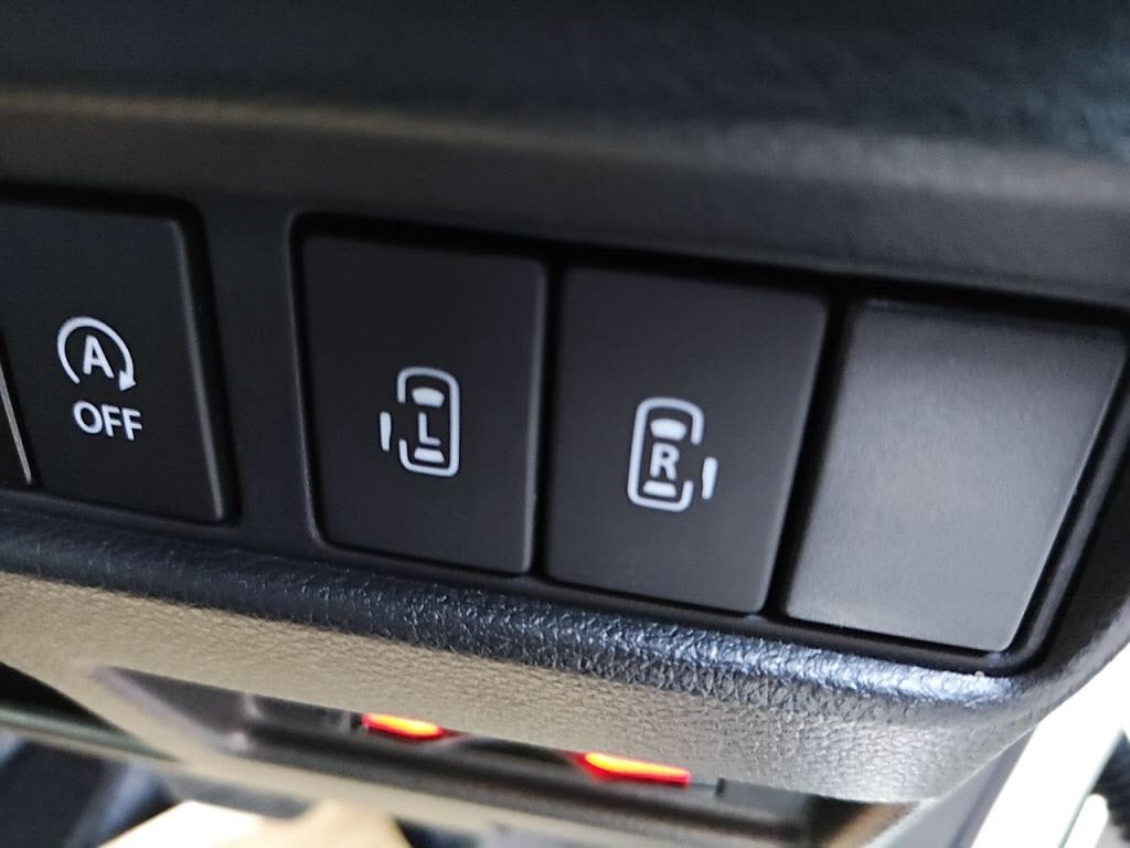 フレアワゴンカスタムスタイルハイブリッドＸＴの写真 11