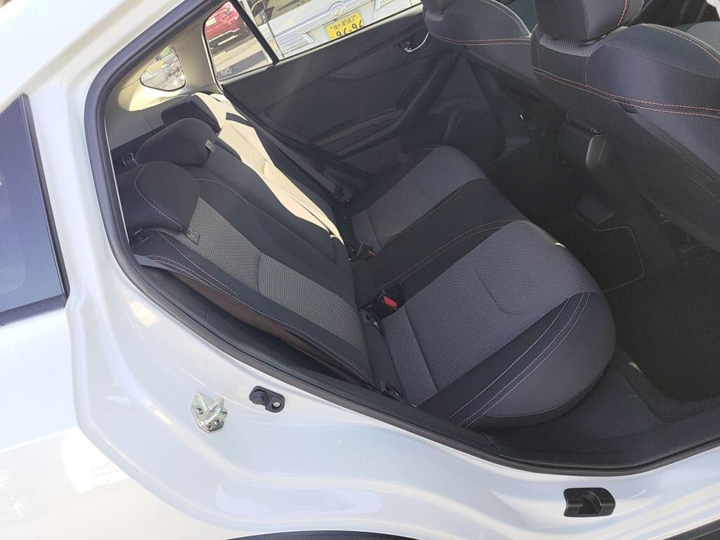 ＸＶハイブリッド２．０ｅ－Ｌアイサイトの写真 24