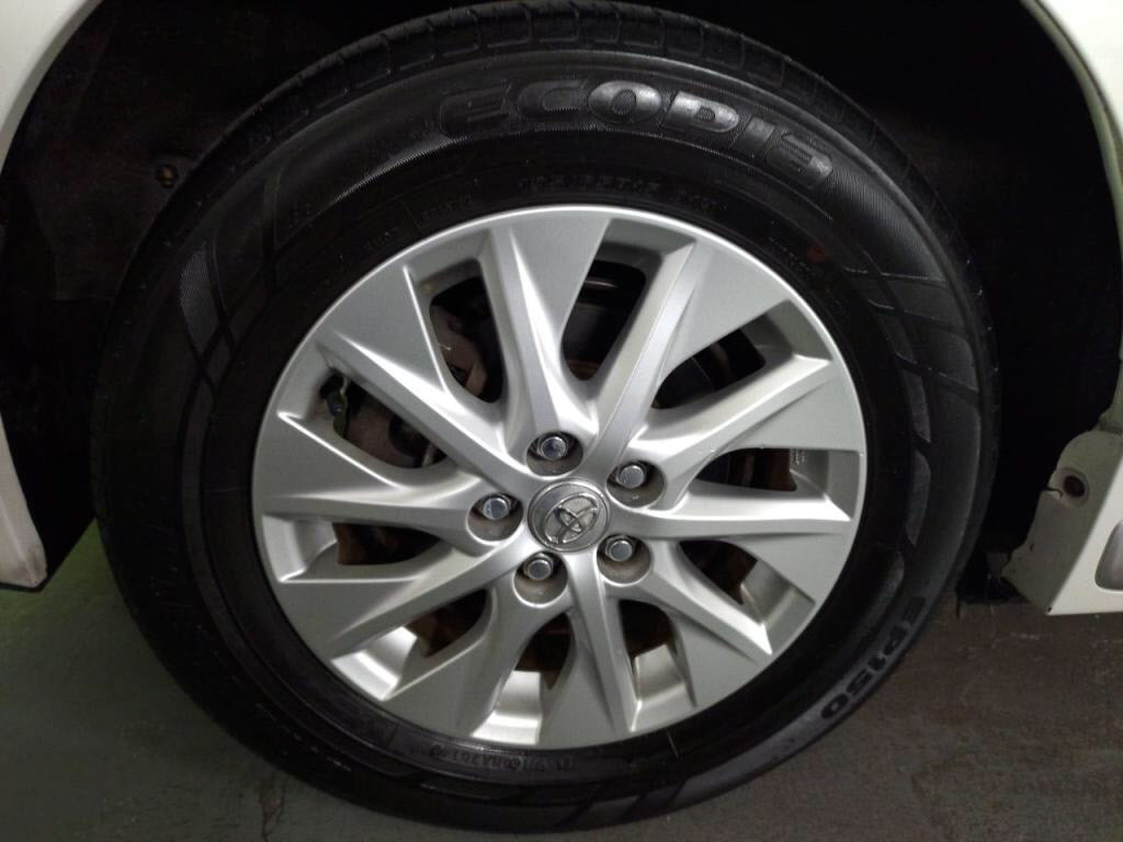 プリウスＰＨＥＶＳの写真 28