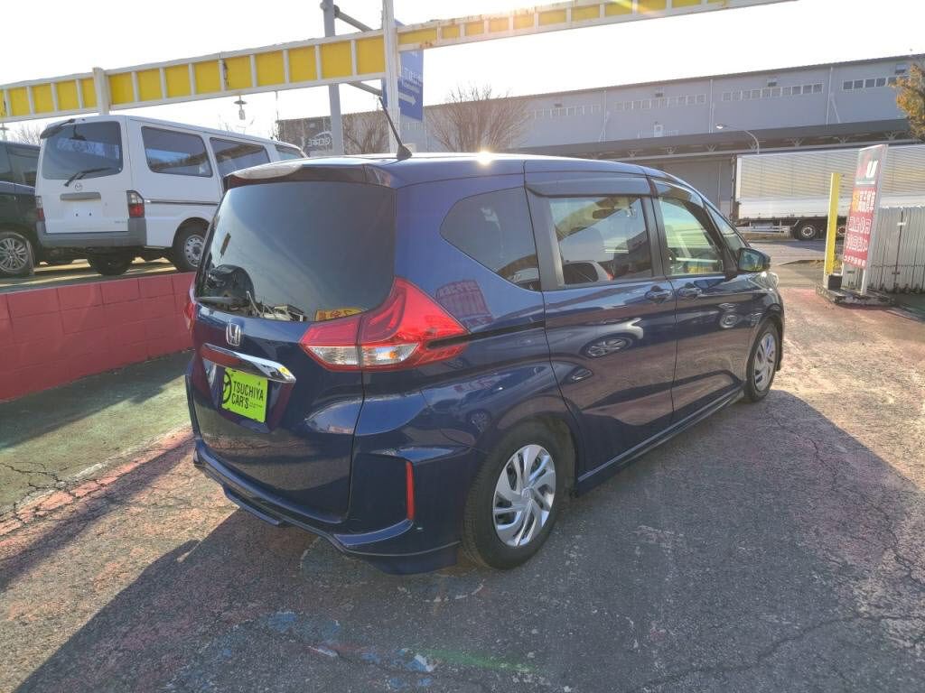 フリードＧホンダセンシングの写真 11