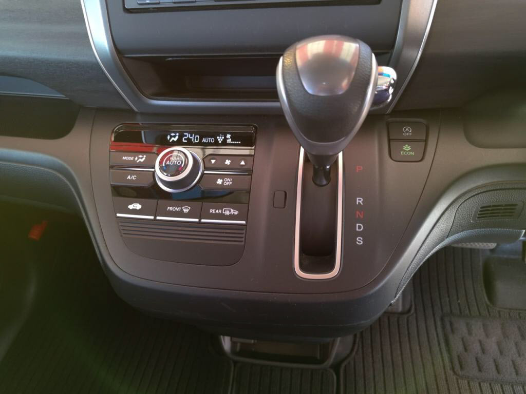 フリードＧホンダセンシングの写真 15