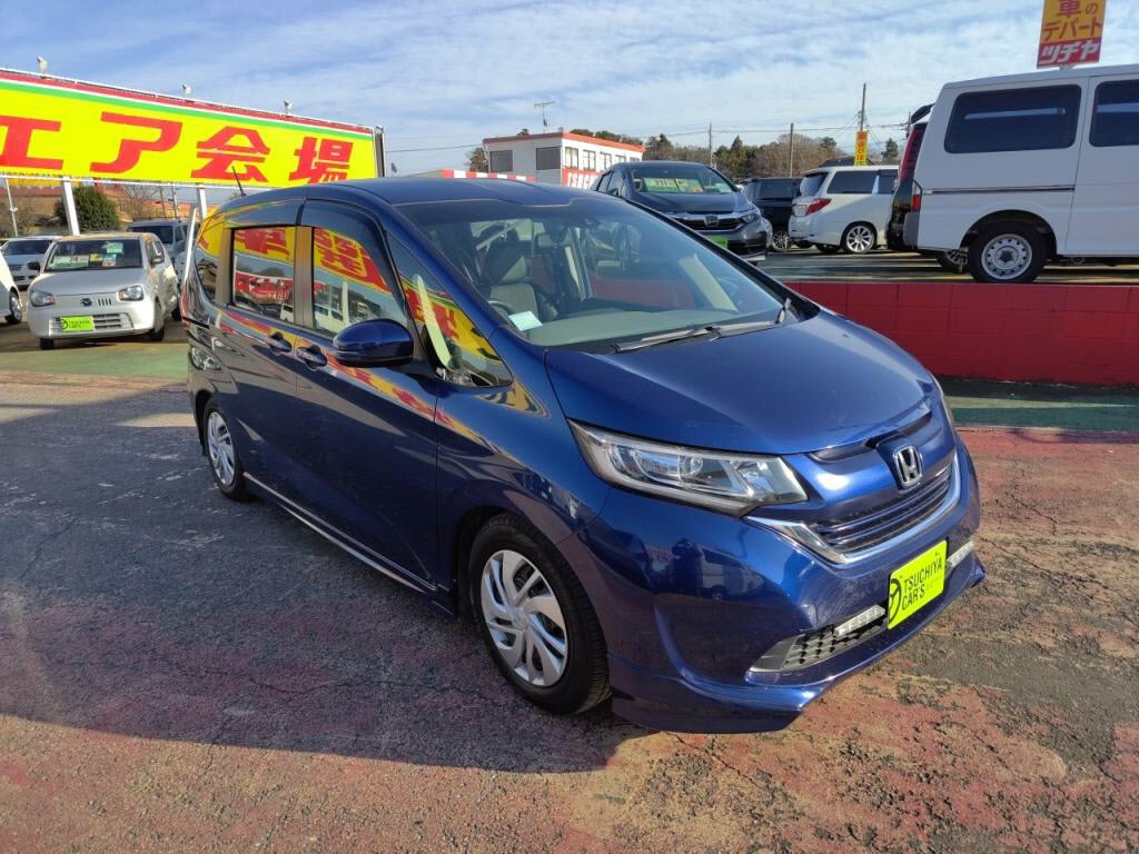 フリードＧホンダセンシングの写真 9