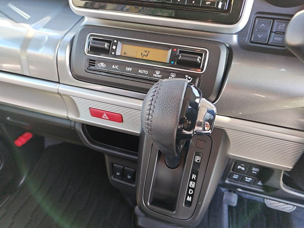 フレアワゴンタフスタイルハイブリッドＸＴの写真 16