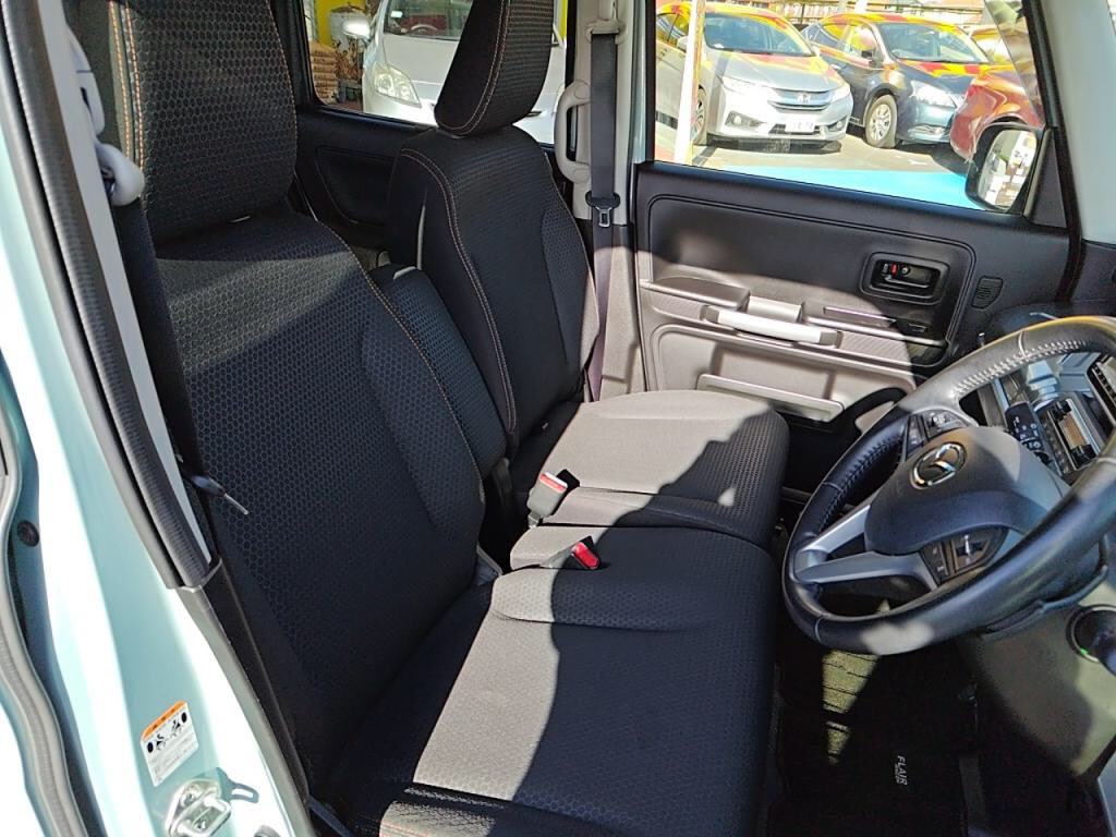 フレアワゴンタフスタイルハイブリッドＸＴの写真 21