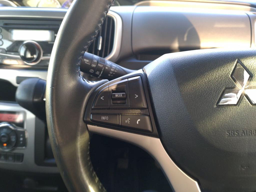 デリカＤ２ハイブリッドＭＺの写真 17