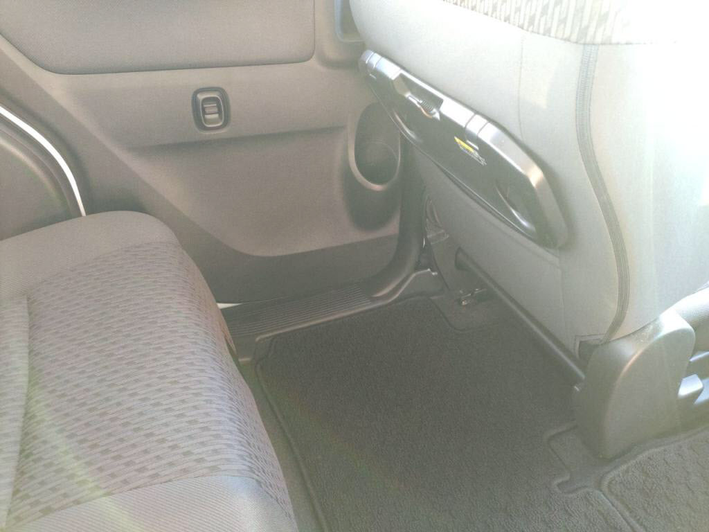 デリカＤ２ハイブリッドＭＺの写真 24