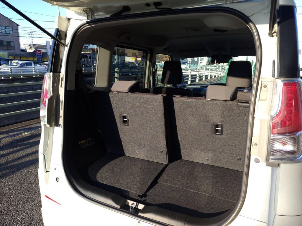 デリカＤ２ハイブリッドＭＺの写真 27