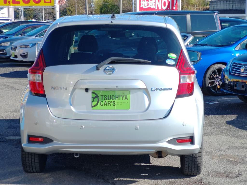 ノートｅパワーｅパワーＢの写真 5