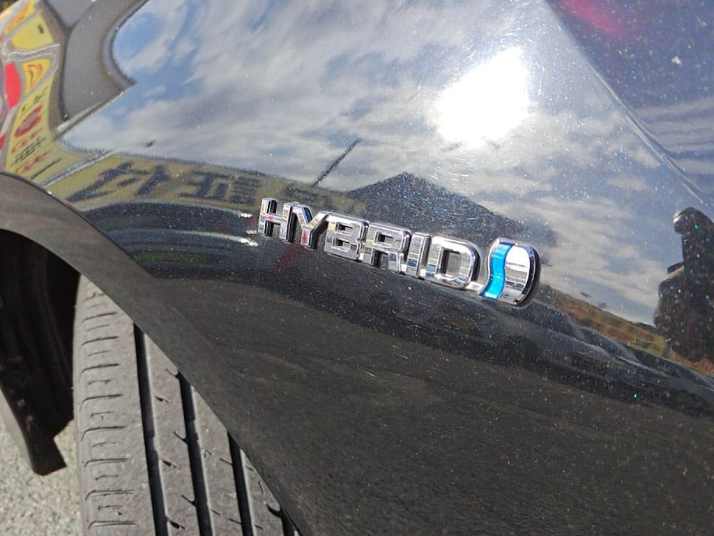 プリウスＳセーフティプラスの写真 12