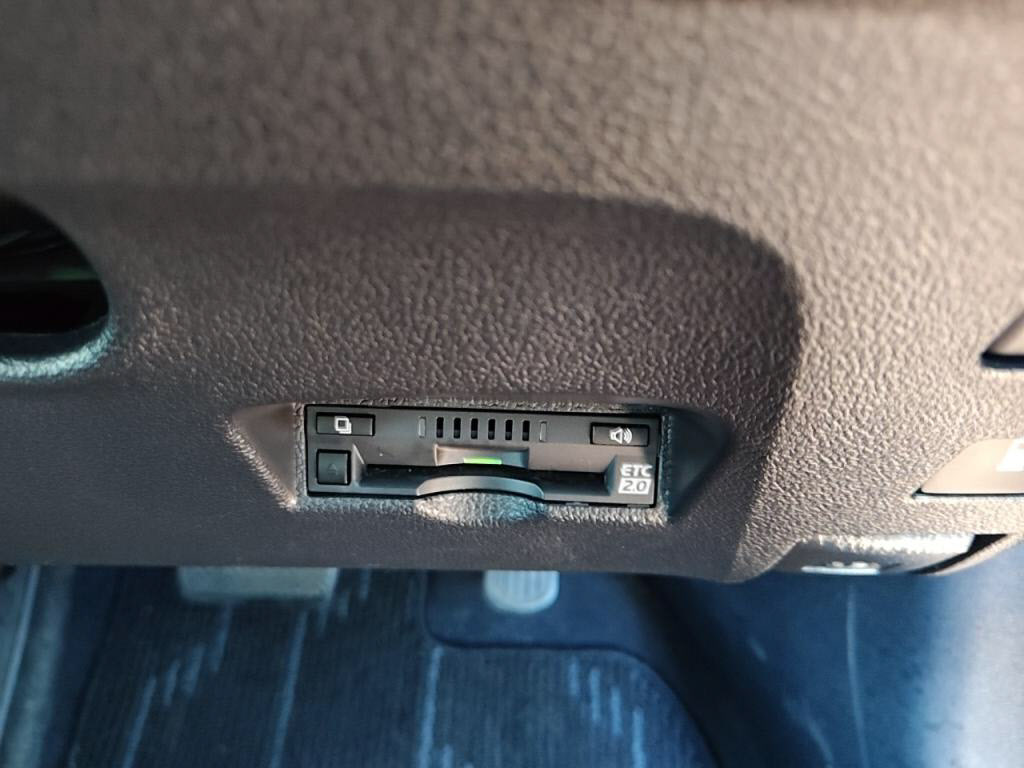 プリウスＳセーフティプラスの写真 18