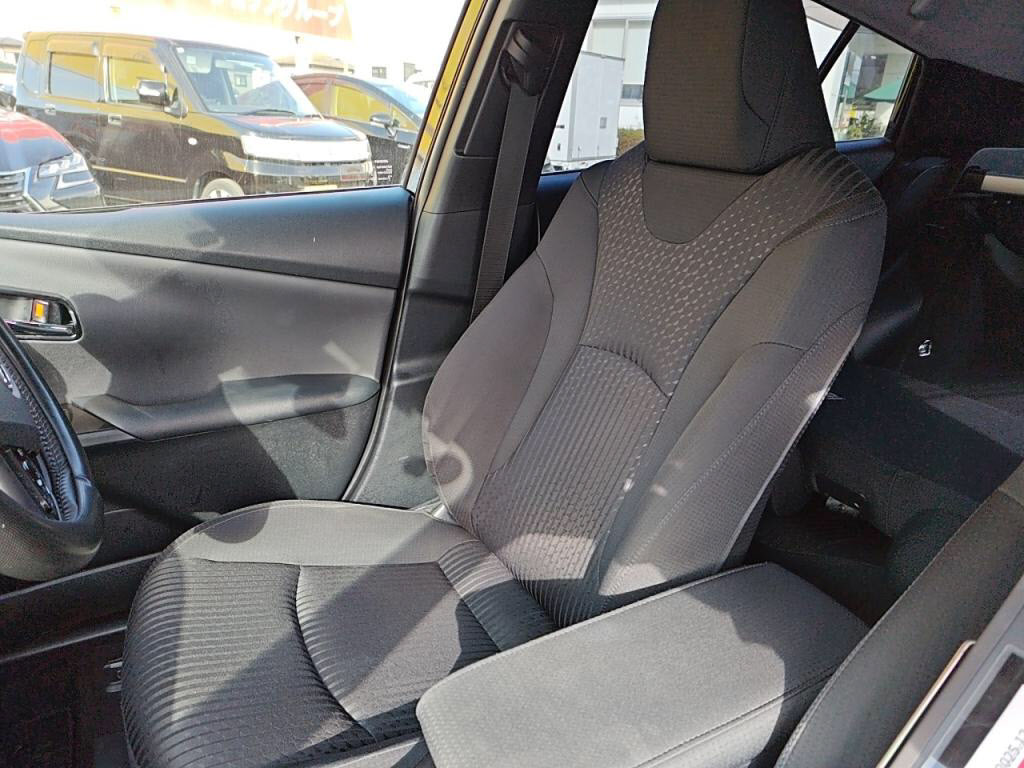 プリウスＳセーフティプラスの写真 25