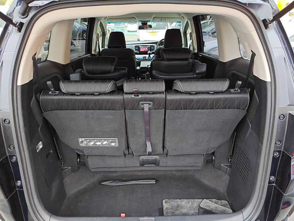 オデッセイアブソルート・ＥＸホンダセンシングの写真 18