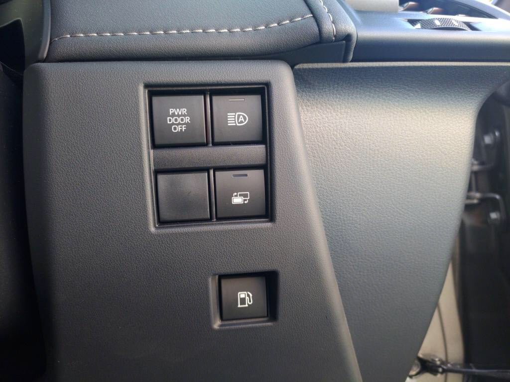 ヴェルファイアＺプレミアの写真 17