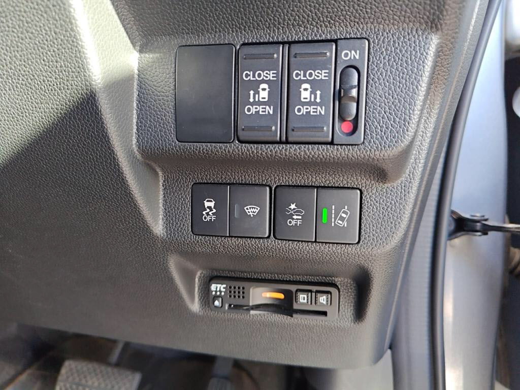 フリードＧホンダセンシングの写真 19