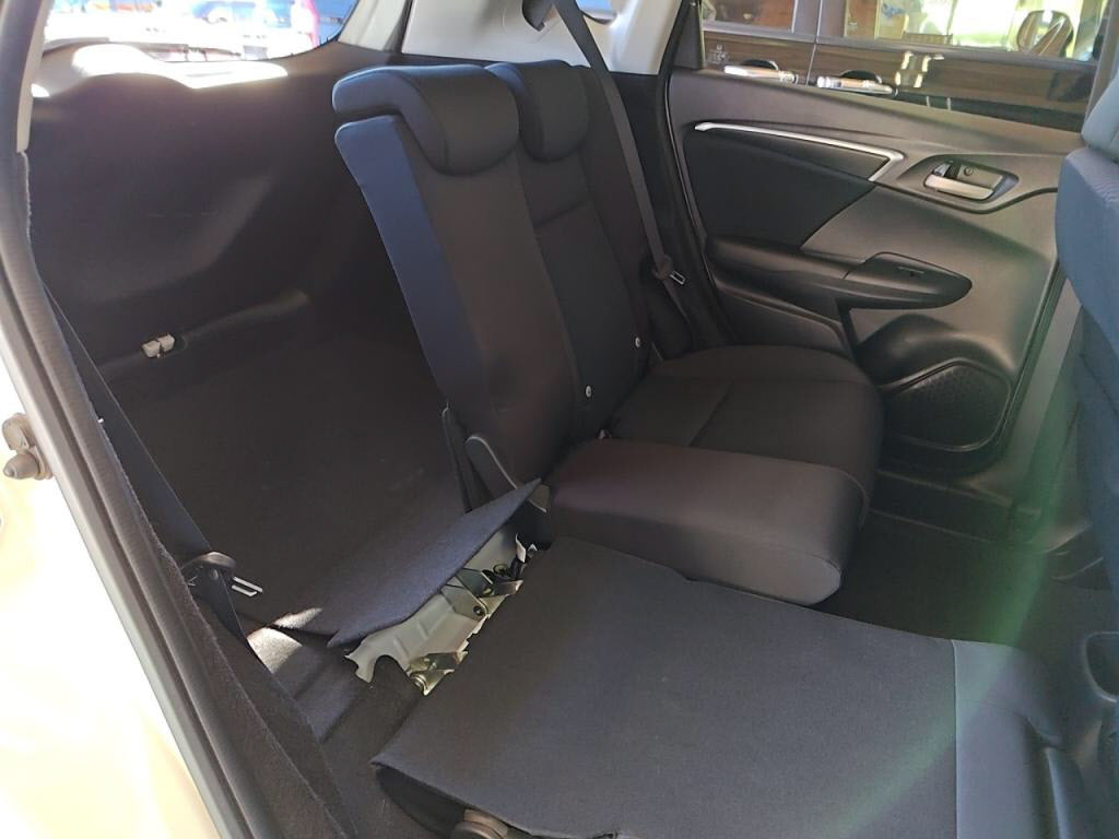 フィット１３Ｇ・Ｆの写真 23