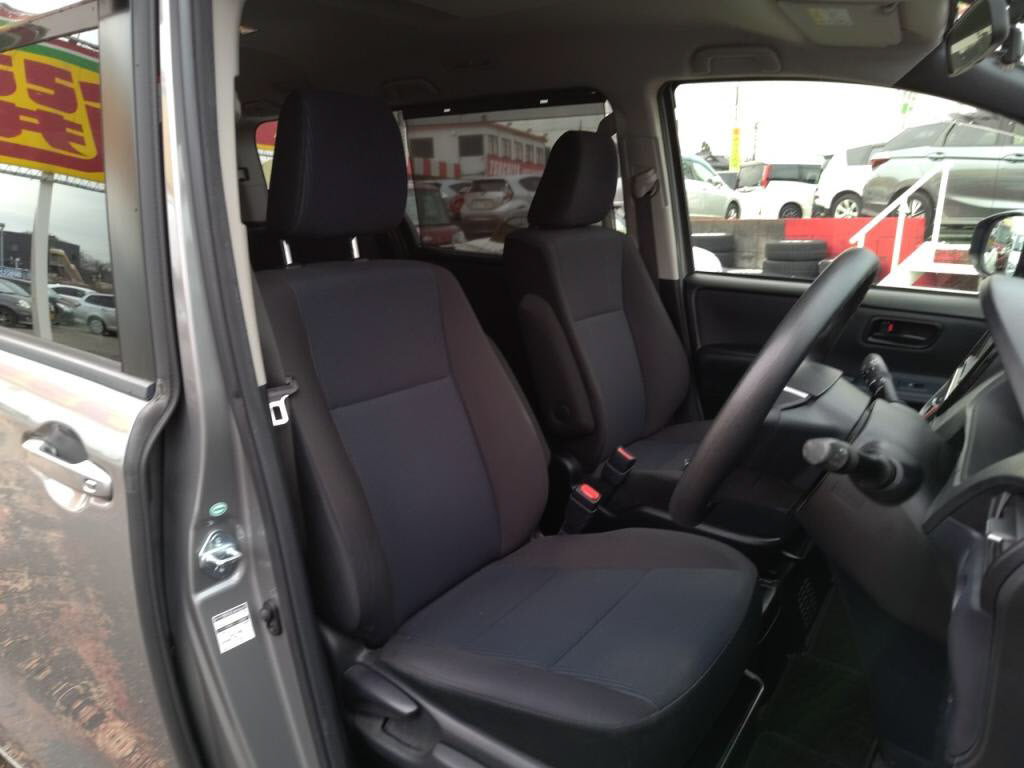 ノアハイブリッドハイブリッドＸディライトプラスの写真 13