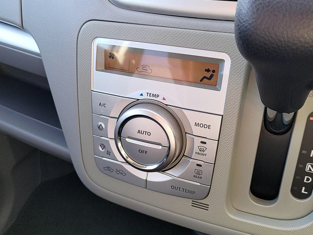 ワゴンＲＦＸリミテッドの写真 14