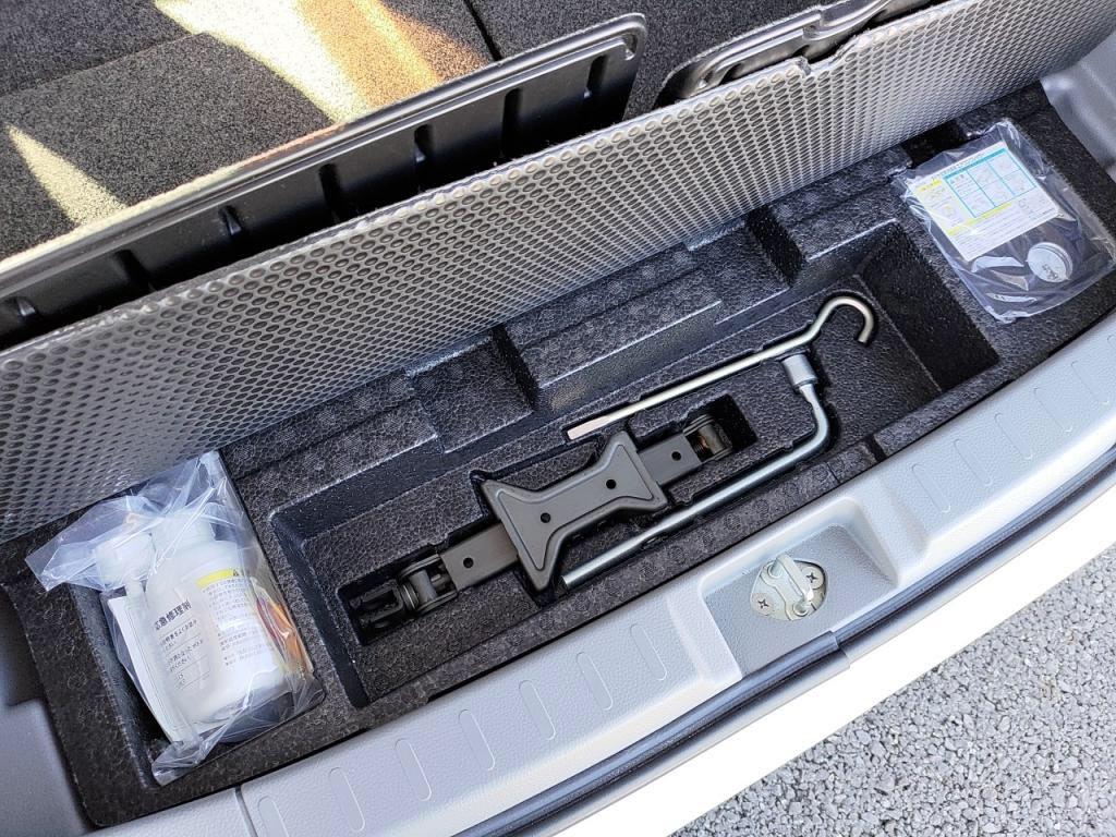 ワゴンＲＦＸリミテッドの写真 28