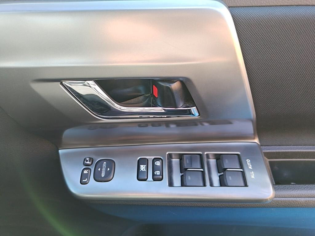 ヴォクシーＺＳキラメキ３の写真 20