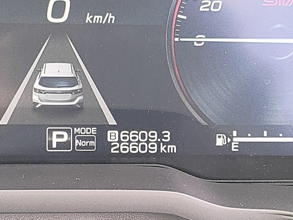 レヴォーグＳＴＩスポーツＥＸの写真 2