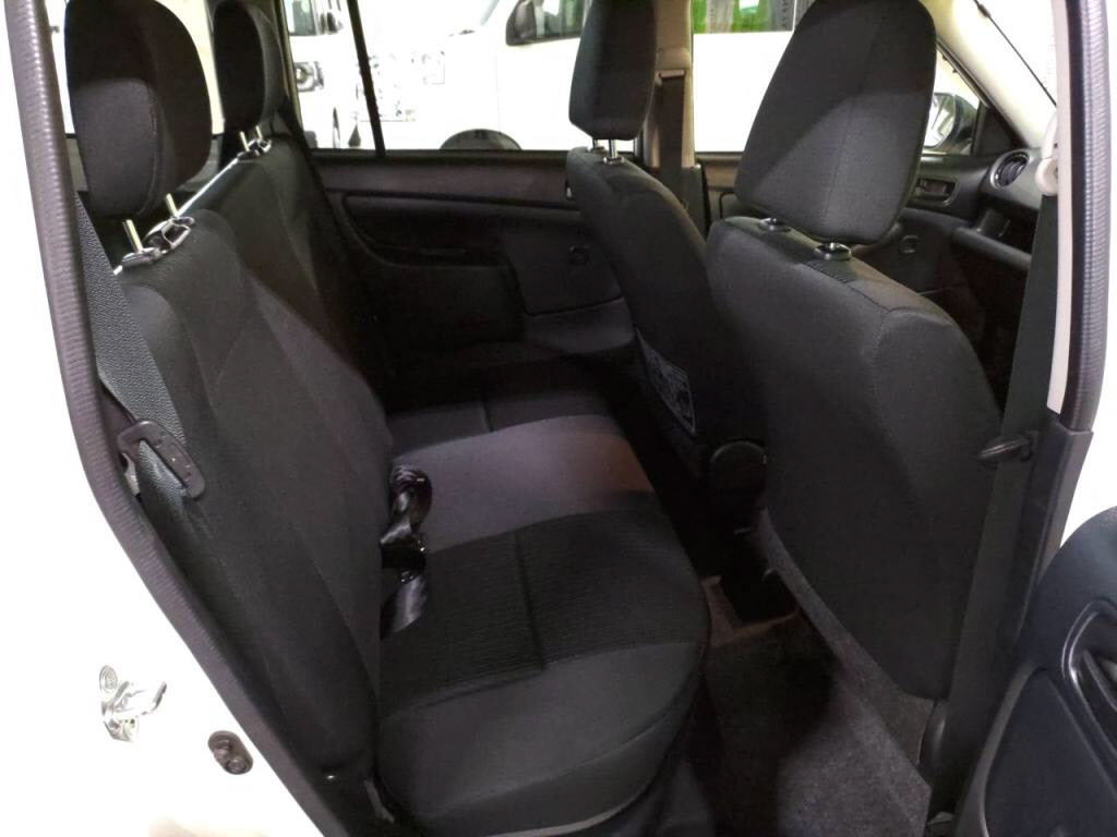 プロボックスバンハイブリッドＦの写真 22