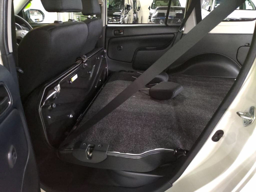 プロボックスバンハイブリッドＦの写真 27