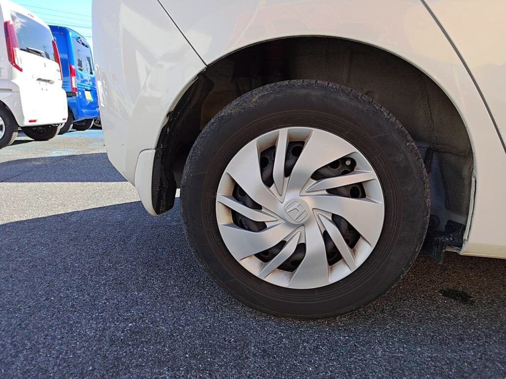 フィット１３Ｇ・Ｆパッケージの写真 10