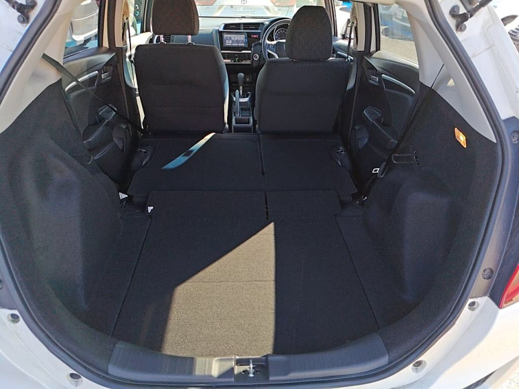 フィット１３Ｇ・Ｆパッケージの写真 21