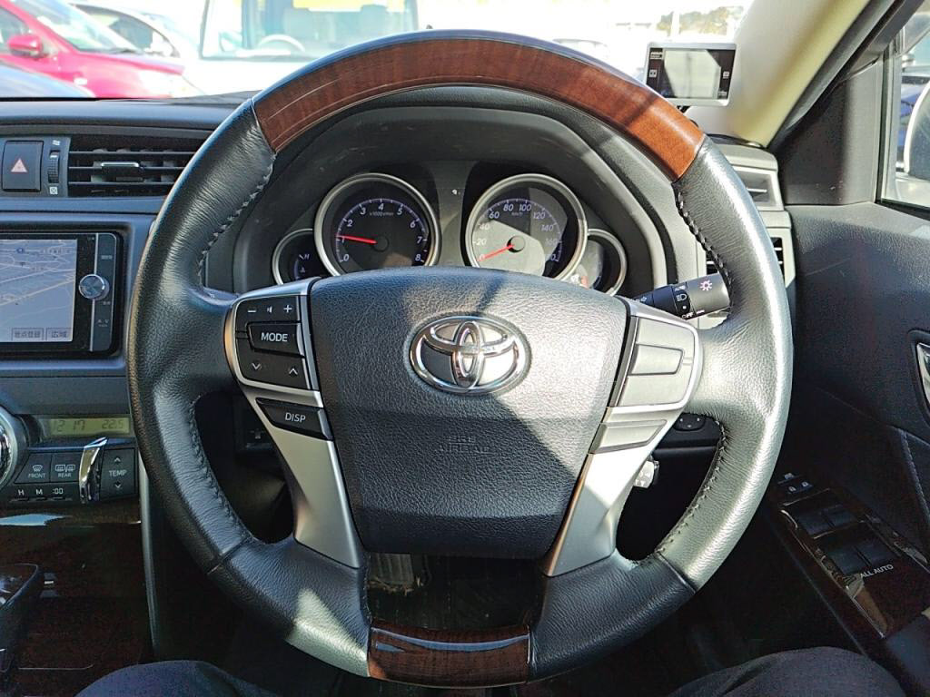 マークＸプレミアムの写真 10