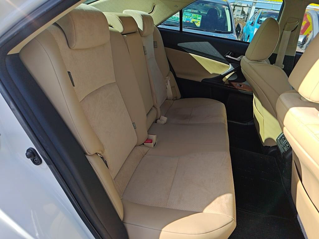 マークＸプレミアムの写真 16