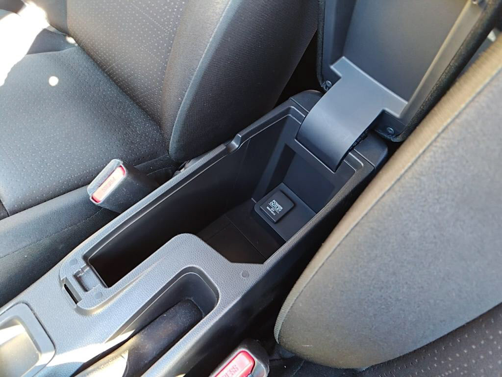 フィットハイブリッドハイブリッド・Ｆパッケージの写真 24