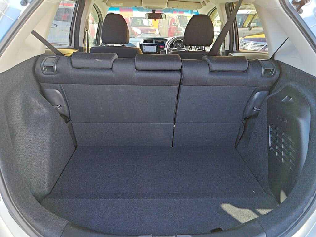 フィットハイブリッドハイブリッド・Ｆパッケージの写真 27