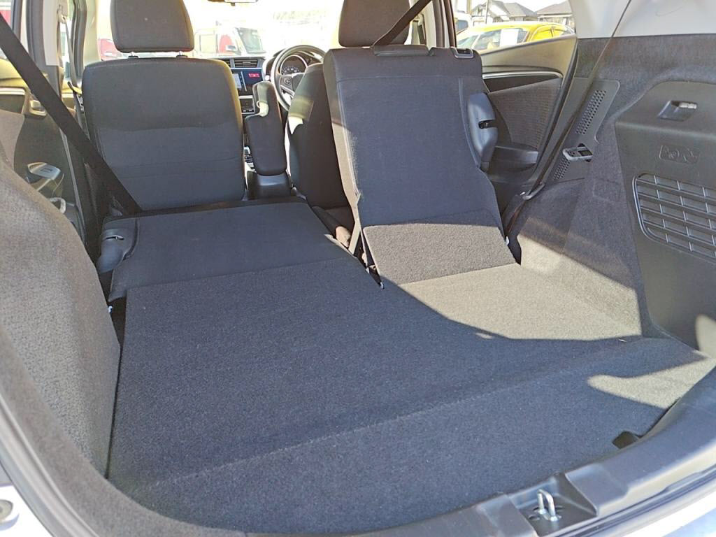 フィットハイブリッドハイブリッド・Ｆパッケージの写真 28