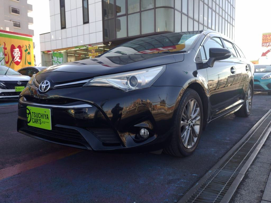 トヨタ　アベンシスワゴン　Ｌｉ