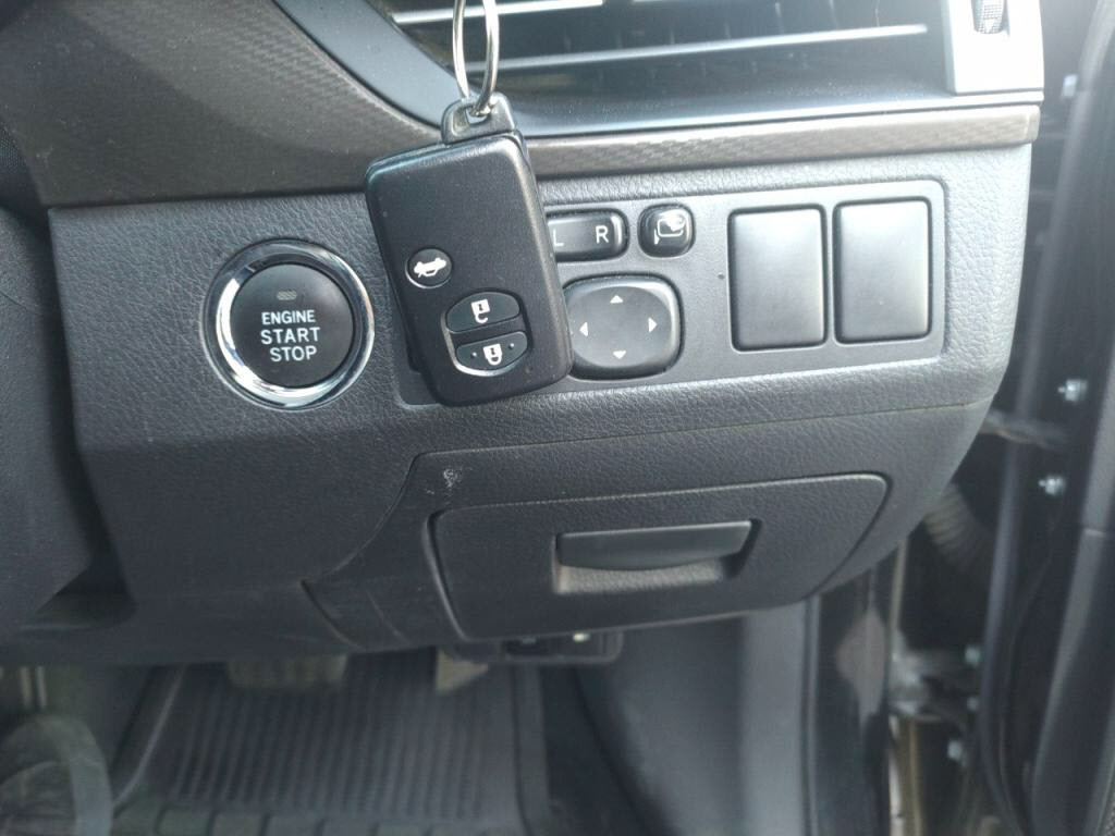 アベンシスワゴンＬｉの写真 19