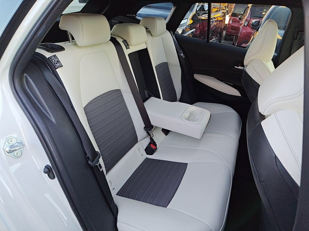 カローラツーリングハイブリッドハイブリッドダブルバイビーの写真 23