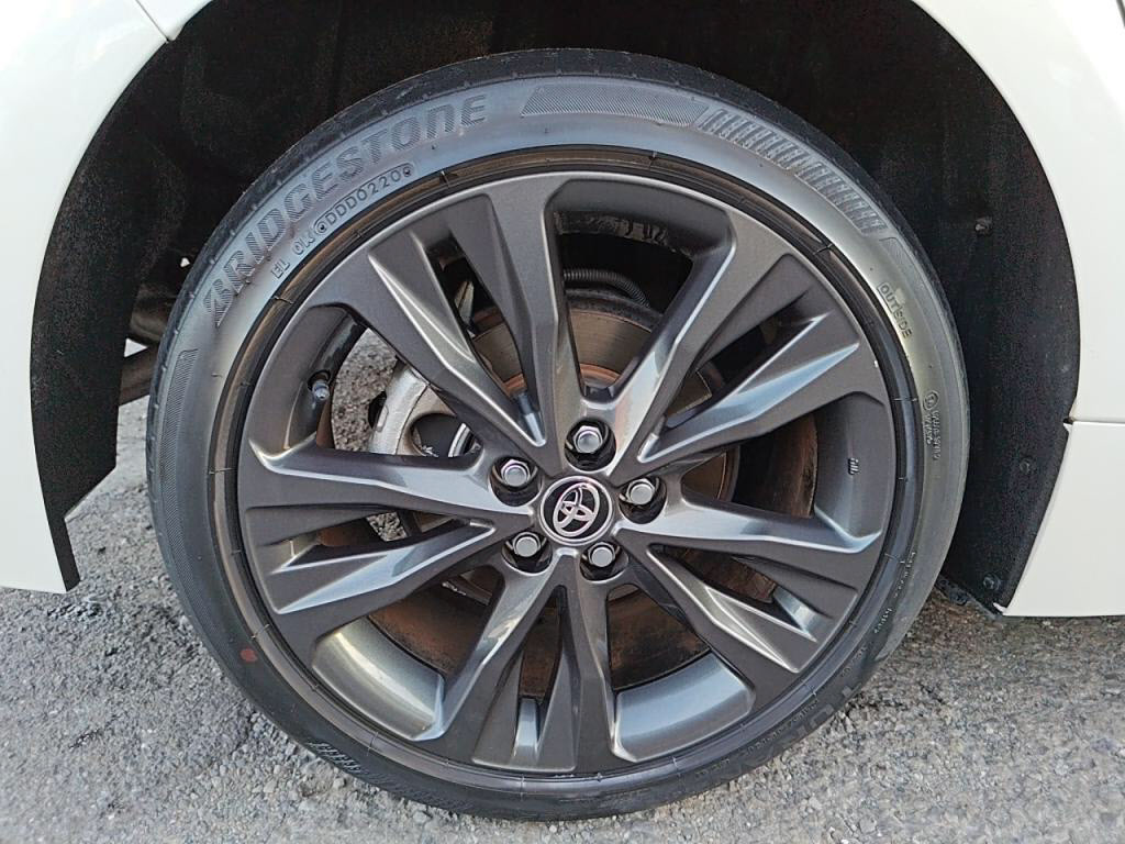 カローラツーリングハイブリッドハイブリッドダブルバイビーの写真 28