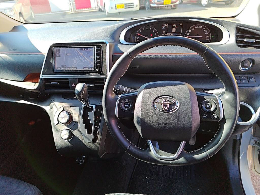 シエンタＧの写真 3