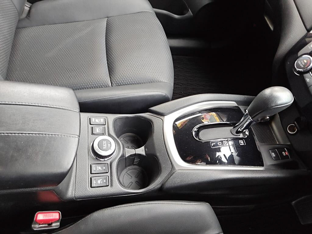 エクストレイル２０Ｘｉの写真 6