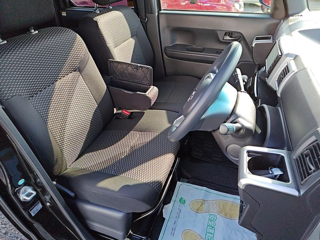 ピクシスメガＬ＿ＳＡ２の写真 21