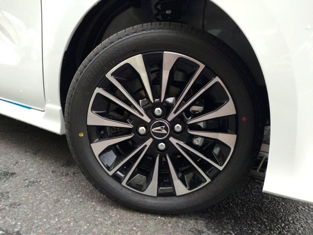 タントカスタムカスタムＲＳの写真 10