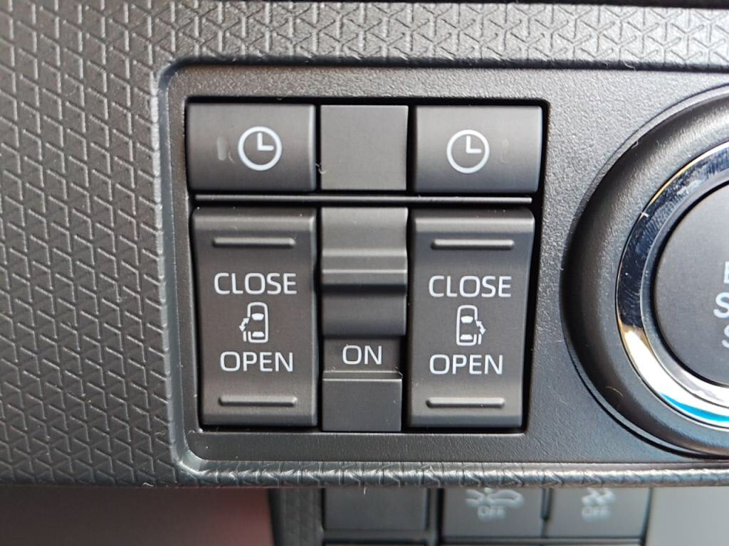 タントカスタムカスタムＲＳの写真 14