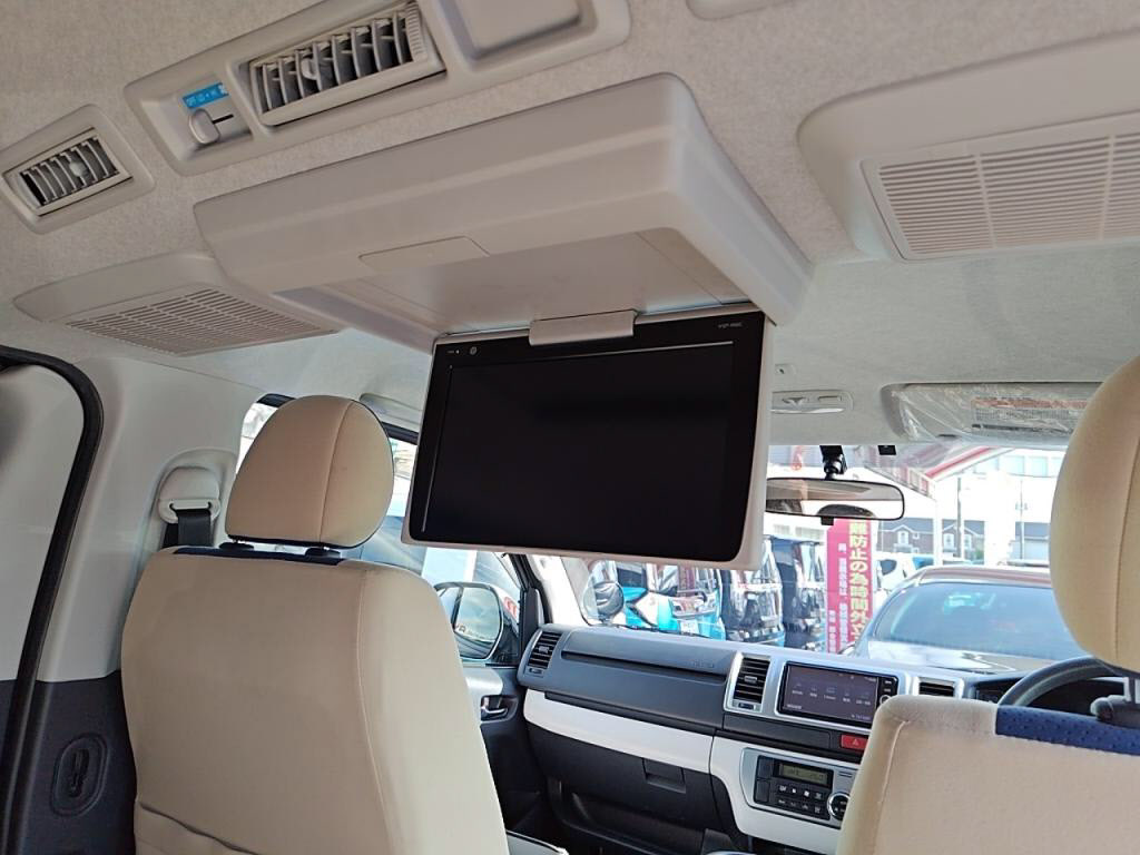 ハイエースバンリラクベースタイプ２の写真 20