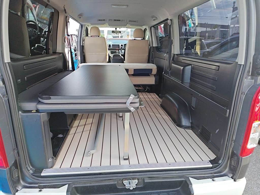 ハイエースバンリラクベースタイプ２の写真 23
